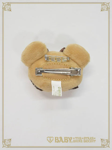 B49UK870 Kuma Kumya-chan Clip Brooch
