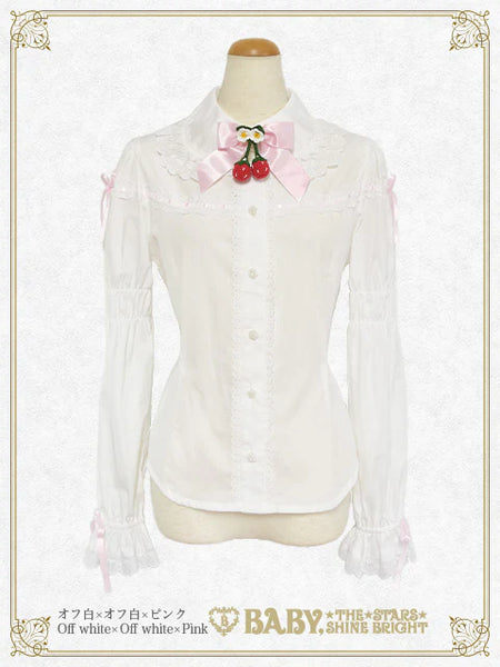B49BL443 Swinging Strawberry Garden Blouse