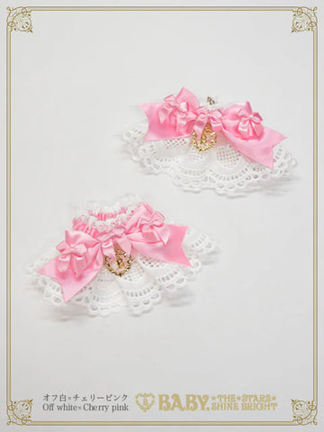 B49CF001 Creamy Sweet Macaron Cuffs