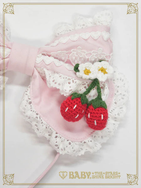 B49HA750 Swinging Strawberry Garden Headbow