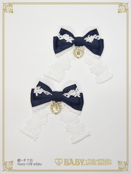 B49HA771 Rose Lace Swing Ribbon Clip