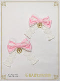 B49HA771 Rose Lace Swing Ribbon Clip