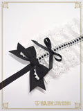 B49HA959 Fallin’ Ribbon Headdress