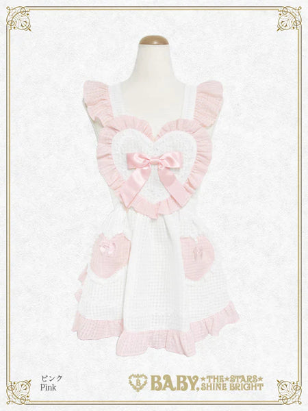 B49OT046 Fluffy Gingham Heart Apron
