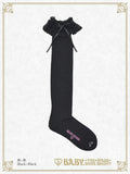 B49SC820 Ribbon Loop Lace Overknee Socks