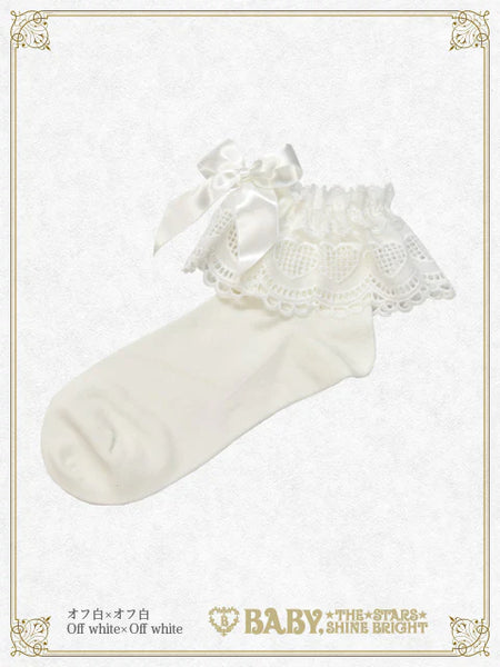 B49SC822 Heart Lace Ankle Socks
