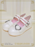 B49SH832 Heart Buckle Shoes