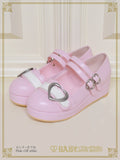 B49SH832 Heart Buckle Shoes