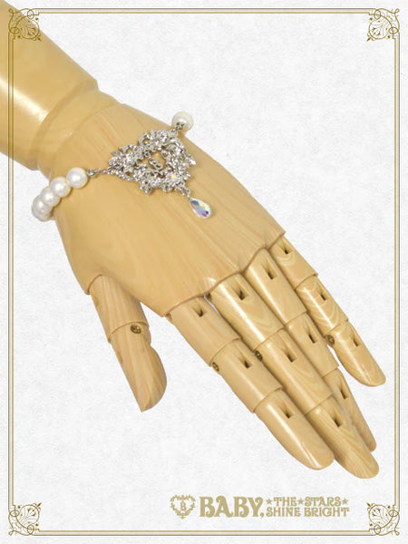 B50AC014 Cinderella Heart Bracelet