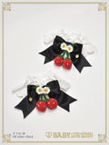 B50CF018 Swinging Strawberry's Happy Berry Present Cuffs