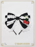B50HA959 Swinging Strawberry's Happy Berry Present Headbow