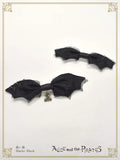 P19HA923 Devil Wing Ribbon Clips