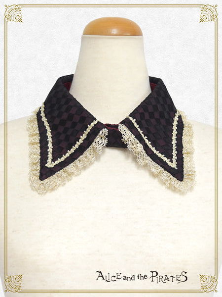 P20OT004 Illusion or Reality, “Piste d’un Cirque” in Memory “Deux” Collar