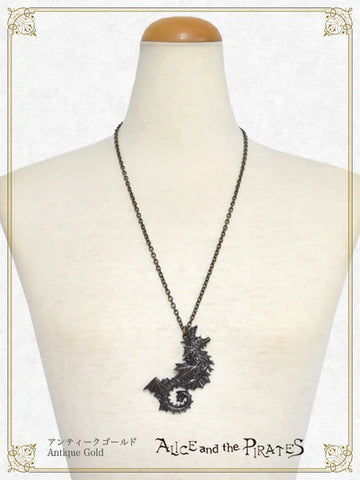 P21AC045 Seahorse Necklace