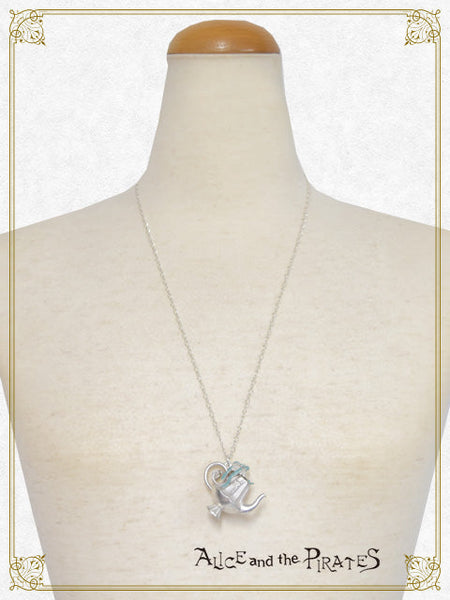 P21AC054 Witch's Magical Teapot Necklace