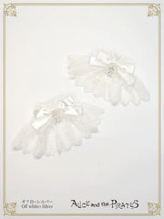 P22CF028 A/P Lily Tulle Lace Cuffs