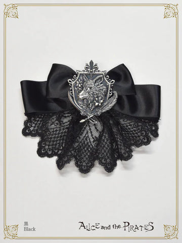 P21OT016 The Crest of St.Lily Wolf Ribbon Brooch