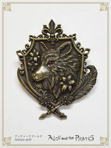 P21OT017 The Crest of St. Lily Wolf Tuck Pin