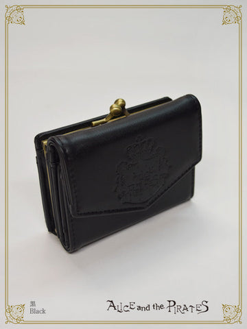 P21OT068 Pirates Folding Wallet