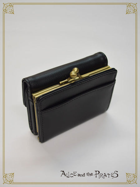 P21OT068 Pirates Folding Wallet