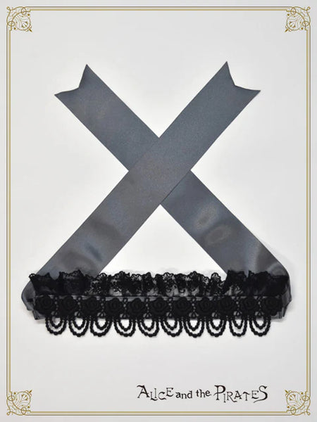P22AC005 Haunted Carousel Lace Choker