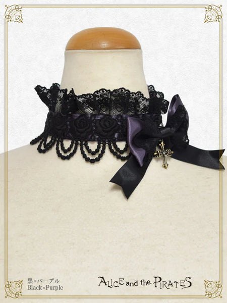P22AC005 Haunted Carousel Lace Choker