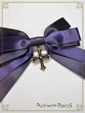 P22HA913 Haunted Carousel Multiple Ribbon Clips