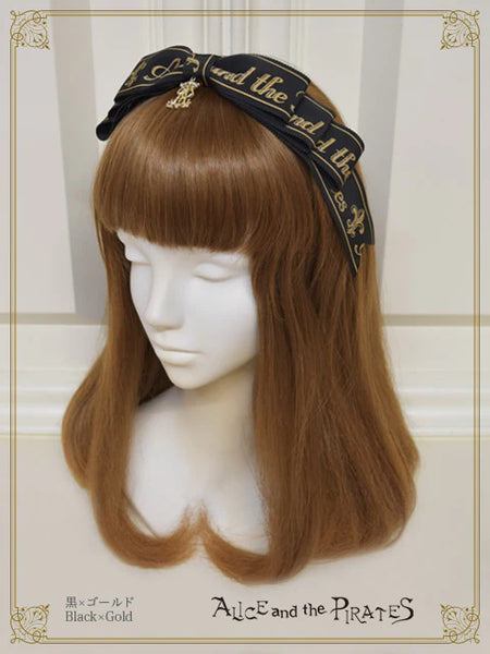 [LOTTERY PRE-ORDER] P22HA943 A/P Logo Ribbon Center Headbow