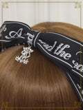 [LOTTERY PRE-ORDER] P22HA943 A/P Logo Ribbon Center Headbow
