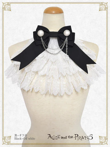 P22OT008 Noir Classic Jabot