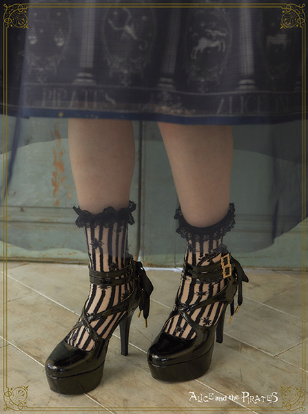 P22SC807 A/P See Through Stripe Short Socks